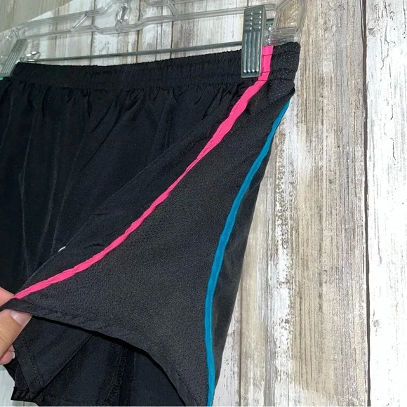 Nike Black Colorful Side Tempo Shorts - Picture 2 of 5